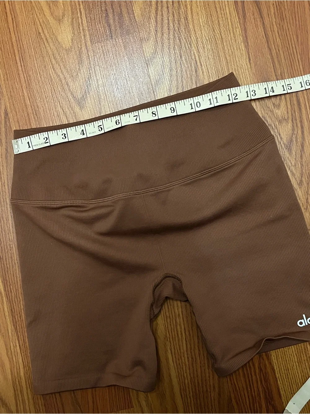Alo Yoga Movement Set in Chestnut